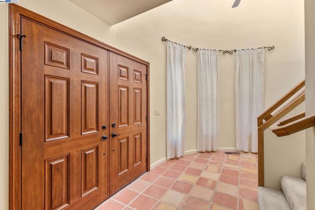 59480 Mines Rd, Livermore CA: https://media.crmls.org/mediaz/f58dfbfe-8081-488b-9f2b-b727bbc15369.jpg