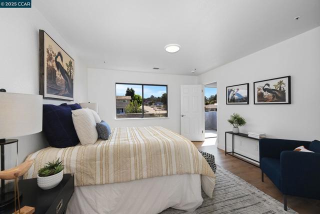 22095 Betlen Way, Hayward CA: https://media.crmls.org/mediaz/f58e76e8-0ec8-4f12-aab3-48bf2b5c1fd8.jpg