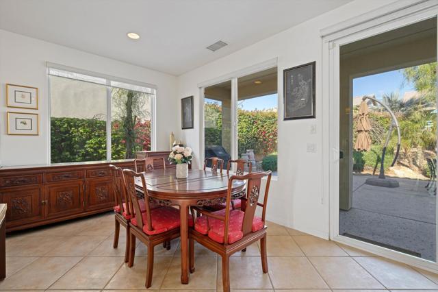 60505 Staghorn Drive, La Quinta CA: https://media.crmls.org/mediaz/f58eb22b-3b4d-48fb-b27c-30c1b838084c.jpg