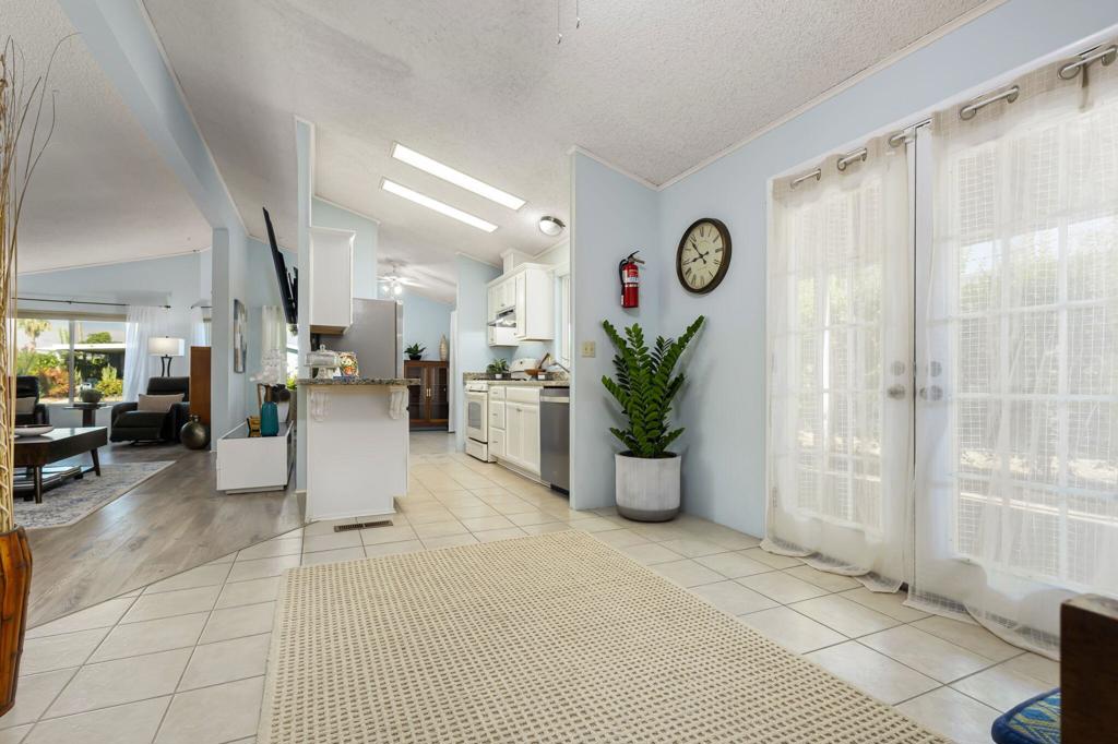 MLS #219149382DA image #9