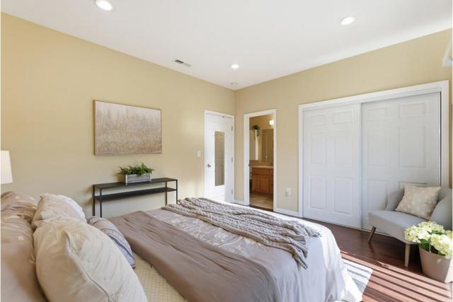 3776 La Donna Avenue, Palo Alto CA: https://media.crmls.org/mediaz/f58f1108-419f-4bd0-9060-37b6cb9c9c6d.jpg