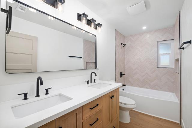 Image 39 of 57 For 10594 Rookwood Drive