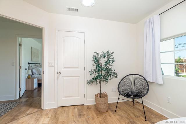 4175 35th St, San Diego CA: https://media.crmls.org/mediaz/f590b358-fc53-4fa2-ac25-0d6ea454a312.jpg