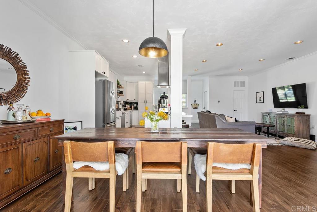 2203 Levante Street - photo 11