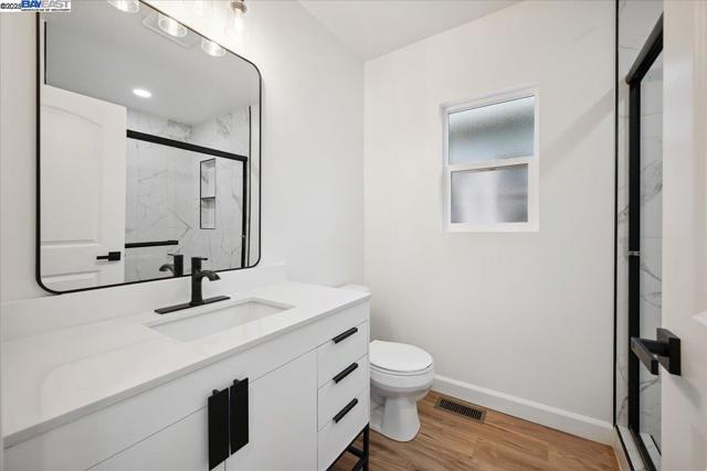 917 Channing Way, Berkeley CA: https://media.crmls.org/mediaz/f59172c3-e35c-433b-8337-5283c0aa6519.jpg