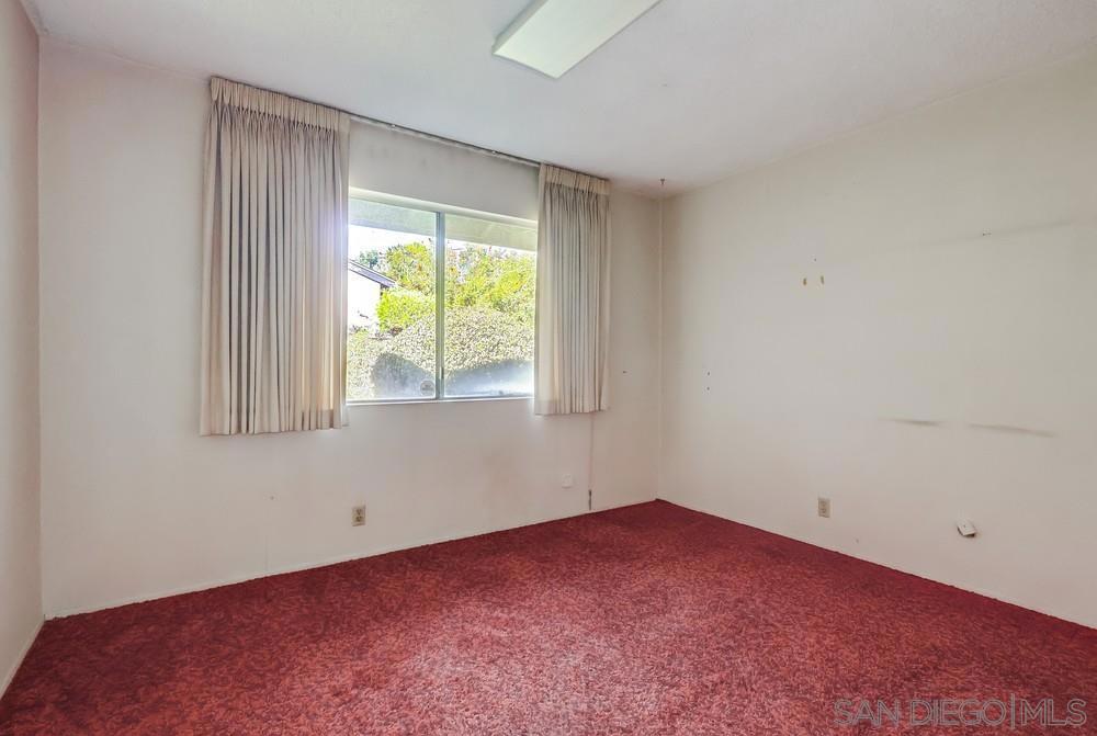 MLS #250042910SD image #47