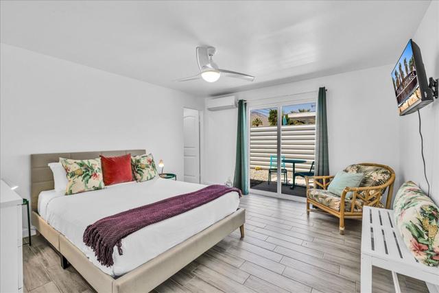 963 S Paseo Caroleta, Palm Springs CA: https://media.crmls.org/mediaz/f593a18c-8010-4174-a55a-5df43dde7b88.jpg