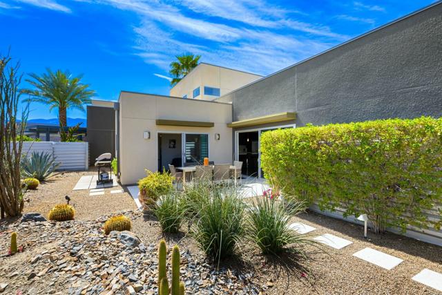 428 Chelsea Drive, Palm Springs CA: https://media.crmls.org/mediaz/f593df64-6b70-477f-b7a1-0ab62c3b35e8.jpg
