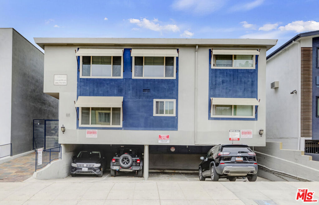 925 N Curson Avenue #4 1/2