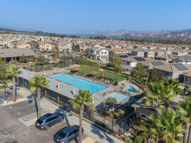 Detail Gallery Image 39 of 46 For 1966 Meyer Ct, Santa Paula,  CA 93060 - 4 Beds | 3/1 Baths