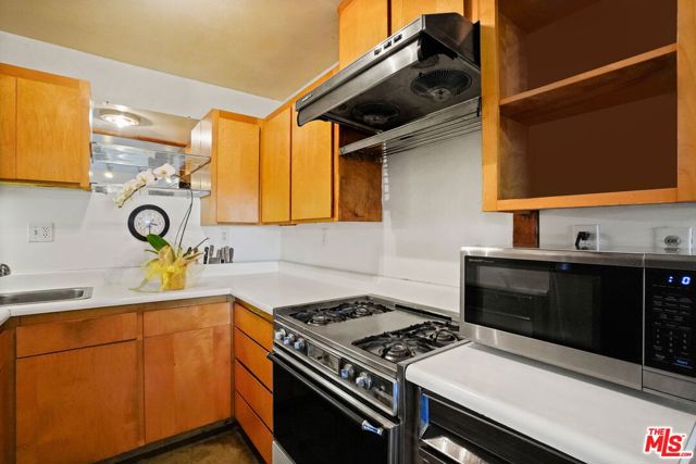 Drew Fenton | 190 Loma Metisse Road Malibu CA | MLS: 7251668