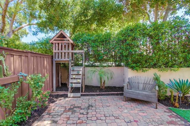 1184 Highbluff Ave, San Marcos CA: https://media.crmls.org/mediaz/f59a8b2d-2170-4123-b9dd-f8aa5a1c264e.jpg