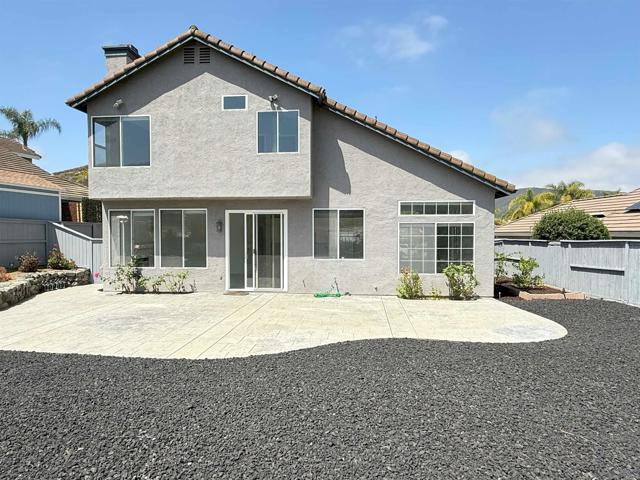 789 Pebble Beach Dr, San Marcos CA: https://media.crmls.org/mediaz/f59ae044-b858-4a52-b8f1-d3121ef49143.jpg