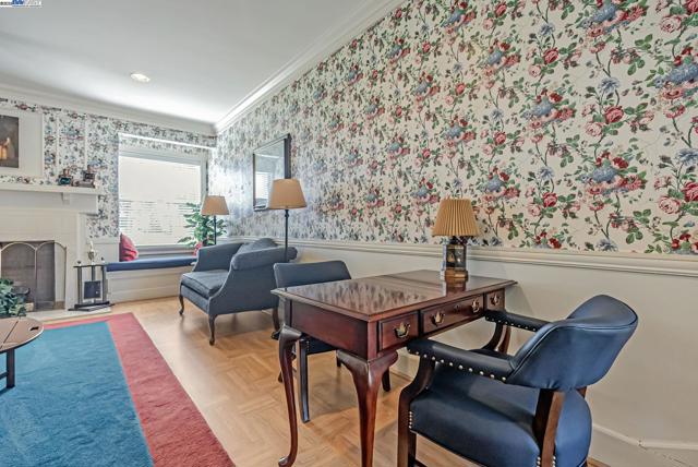 29270 Sandburg Way, Hayward CA: https://media.crmls.org/mediaz/f59cd830-26a2-4bab-9bab-a70accf3fe30.jpg