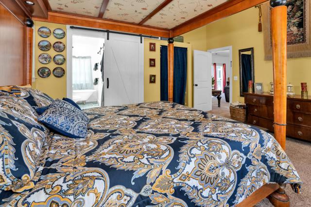 2165 Cox Road, Aptos CA: https://media.crmls.org/mediaz/f59dd9b2-a19e-4b84-bd8d-110912d85b16.jpg