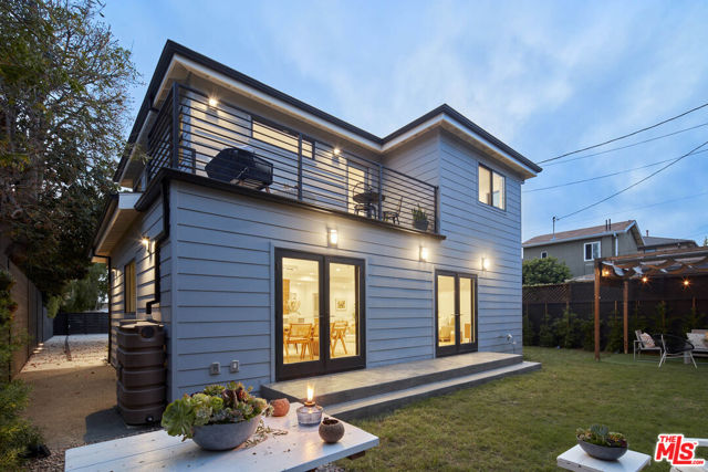 3910 Tivoli Avenue, Los Angeles CA: https://media.crmls.org/mediaz/f59f4ab2-65c1-4bc1-a568-c690a5fe4ea6.jpg