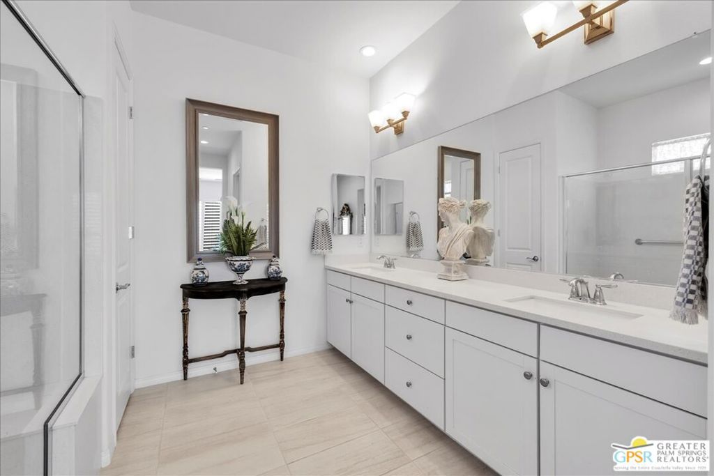 MLS #25597615PS image #12