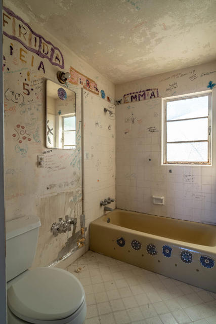 77643 Temecula, La Quinta CA: https://media.crmls.org/mediaz/f5a02370-06dc-4c8b-9ee6-03b6a9c1b580.jpg