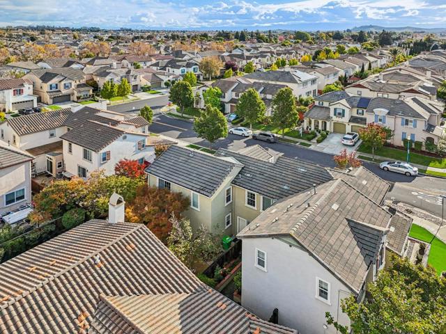 34103 Zaner Way, Union City CA: https://media.crmls.org/mediaz/f5a02727-f3f3-4409-8d60-158ee285773a.jpg