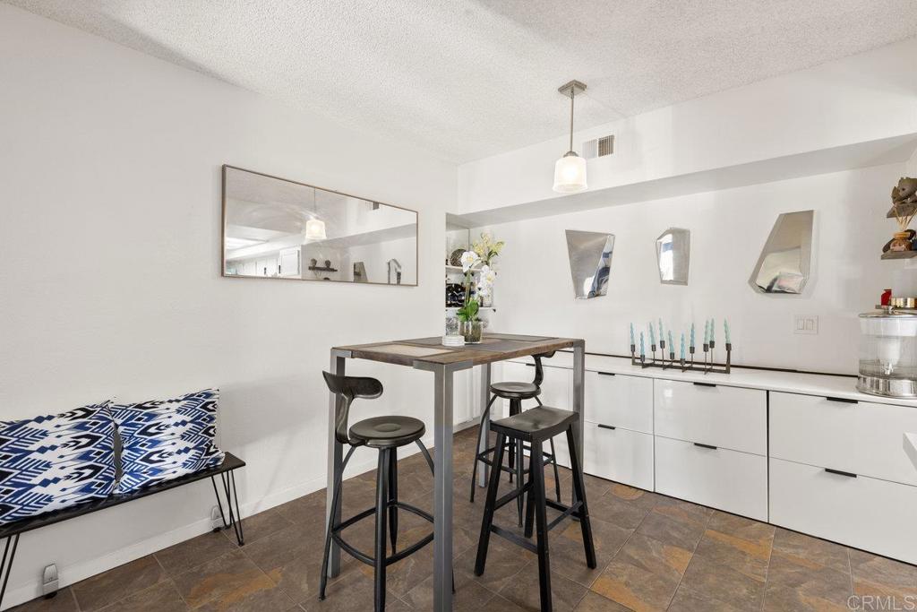 1050 Washington Ave - photo 11