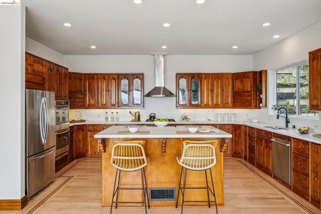 Image 24 of 60 For 33 Somerset Rd