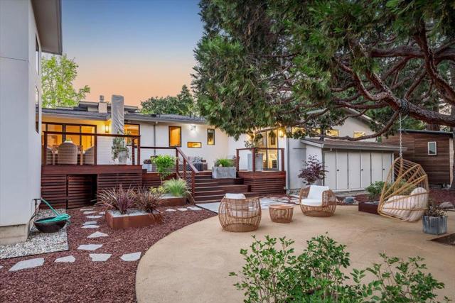 15902 Rochin Terrace, Los Gatos CA: https://media.crmls.org/mediaz/f5a2ae70-b7a1-43f2-aba7-f220157935dc.jpg