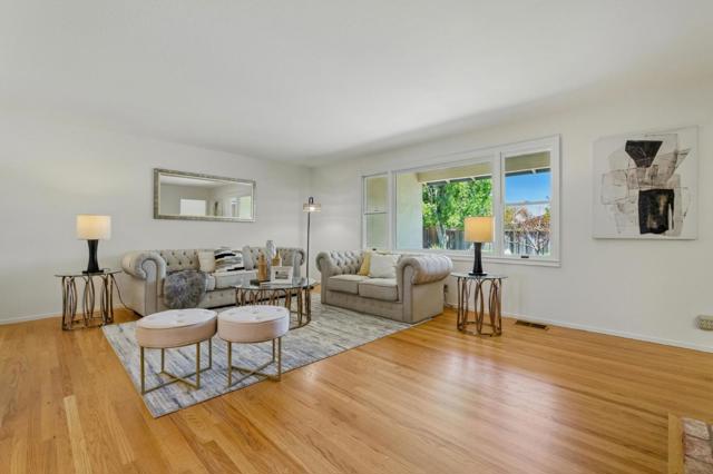 587 Dublin Way, Sunnyvale CA: https://media.crmls.org/mediaz/f5a31cad-ad3f-4285-92c1-a2eaaaf552db.jpg
