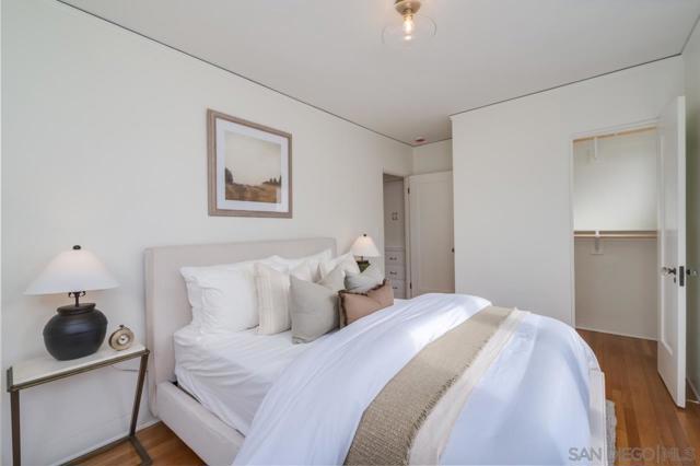 4597 Vista St, San Diego CA: https://media.crmls.org/mediaz/f5a35181-c1ae-4086-a212-e0b76dc36e7d.jpg