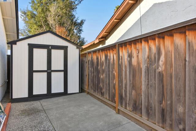 3312 San Marco Ct, Union City CA: https://media.crmls.org/mediaz/f5a4223e-d348-4959-919f-75114a6fdc4d.jpg