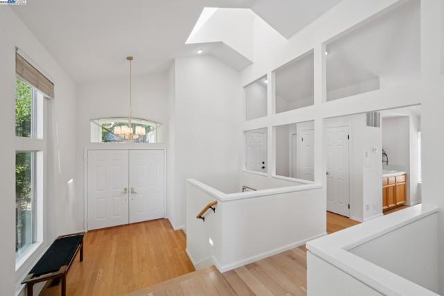 447 Donner Way, San Ramon CA: https://media.crmls.org/mediaz/f5a456f1-bf98-4e1d-abac-34aa56e9b6a9.jpg