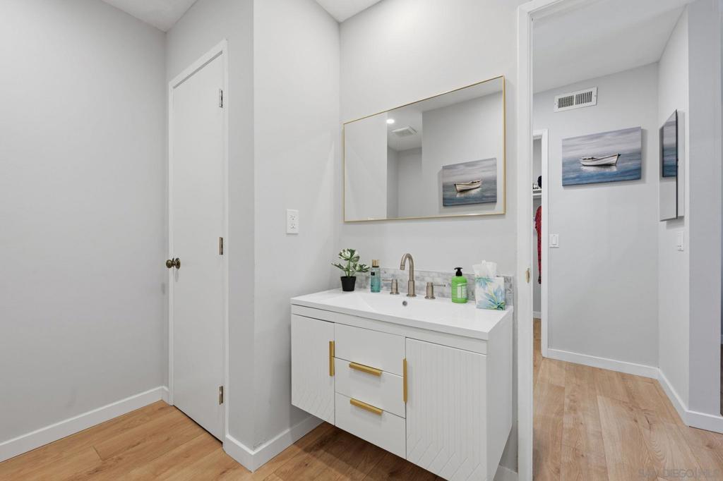 654 Schafer Place - photo 14