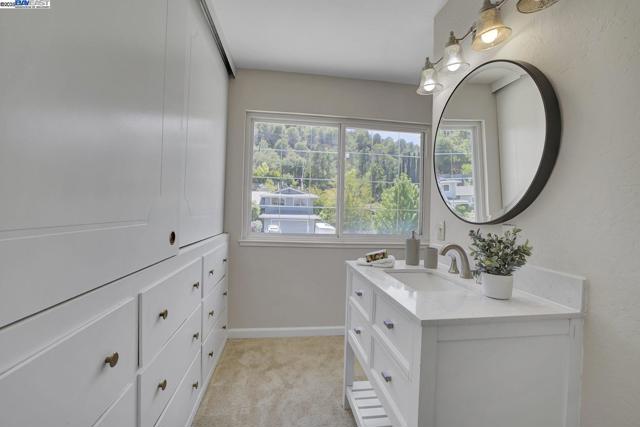 1487 De Palma Dr, San Jose CA: https://media.crmls.org/mediaz/f5a61efc-a865-4fc3-9da4-daba88413c20.jpg