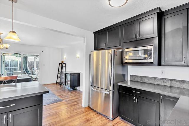 6438 Lake Atlin Ave, San Diego CA: https://media.crmls.org/mediaz/f5a63793-edfa-416d-b662-c5991fd6d37a.jpg