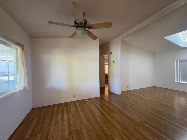 Detail Gallery Image 9 of 47 For 1815 Sweetwater Rd #155,  Spring Valley,  CA 91977 - 3 Beds | 2 Baths