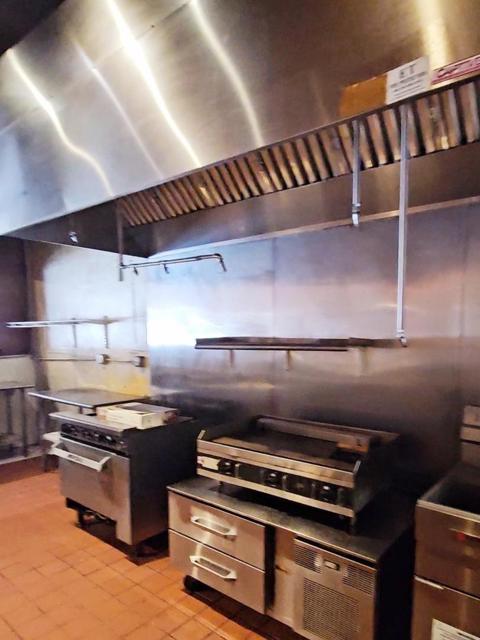 632 632 San Mateo Avenue, San Bruno CA: https://media.crmls.org/mediaz/f5a6ea6d-a0d4-4548-9160-641fc309d4b2.jpg