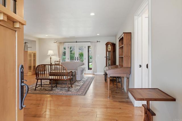 Detail Gallery Image 8 of 63 For 1454 La Plaza Dr, San Marcos,  CA 92078 - 3 Beds | 2 Baths