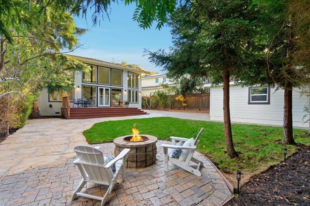 2250 Carmelita Drive, San Carlos CA: https://media.crmls.org/mediaz/f5a7e74a-3aaa-4e5b-ac4e-beabc7d4d516.jpg