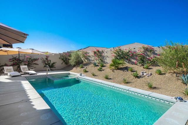 57 Claret, Rancho Mirage CA: https://media.crmls.org/mediaz/f5a81ad2-7948-42dd-8345-837ee874b9d6.jpg