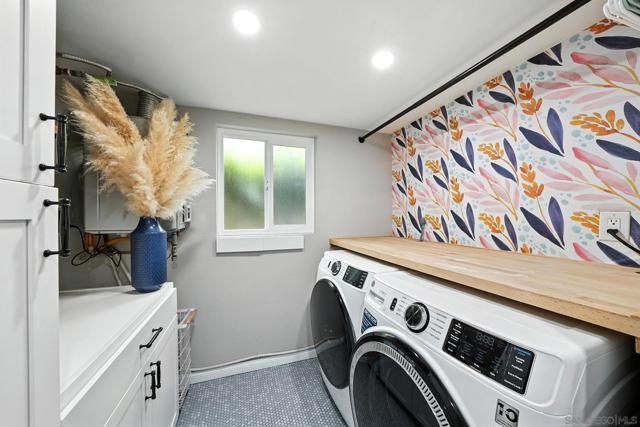 13445 Appalachian Way, San Diego CA: https://media.crmls.org/mediaz/f5a92ff7-a56b-41e3-a077-08e5b5e18ab5.jpg