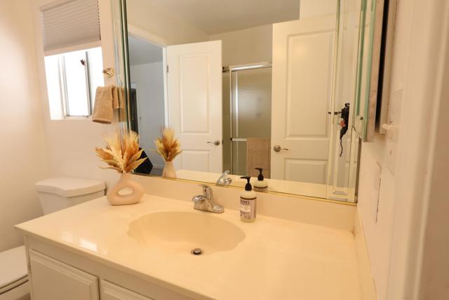 39880 Palm Greens Parkway, Palm Desert CA: https://media.crmls.org/mediaz/f5a9c96c-d6cc-4a6b-b0f1-2bf617ce259a.jpg