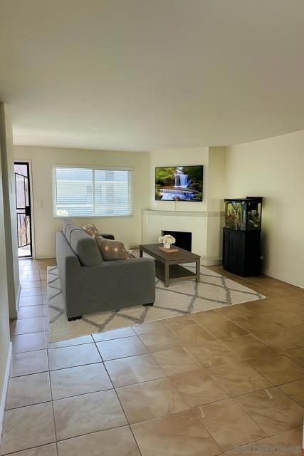 5750 Friars Road, San Diego CA: https://media.crmls.org/mediaz/f5ab1960-f8e7-4973-9030-1b786e973788.jpg