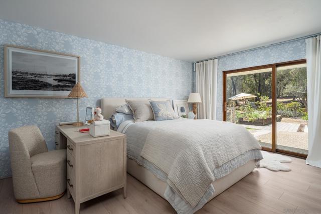 17310 Calle Mayor, Rancho Santa Fe CA: https://media.crmls.org/mediaz/f5abdb74-34fe-44a1-9797-841c66b20bf0.jpg