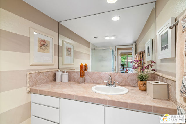 2557 N Whitewater, Palm Springs CA: https://media.crmls.org/mediaz/f5ac7862-6479-4e6e-810a-adc1dff67cbb.jpg