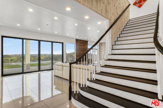 17764 Sidwell Street, Granada Hills CA: https://media.crmls.org/mediaz/f5acfab7-9aa9-4892-a08b-1e7fb8d2a8da.jpg