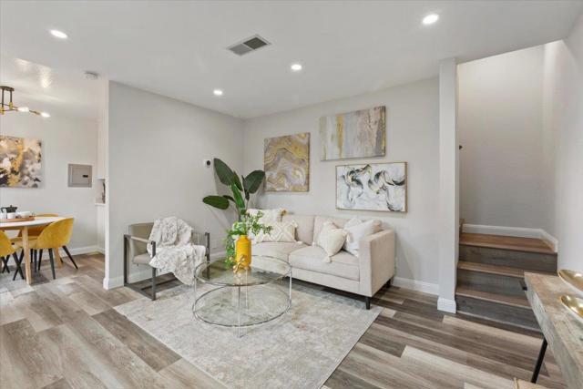 3385 La Selva Street, San Mateo CA: https://media.crmls.org/mediaz/f5aea583-942a-4c87-9518-f42bd3ccebfd.jpg