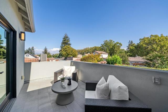 898 Jansen Avenue, San Jose CA: https://media.crmls.org/mediaz/f5aeadc4-7b3e-4dc9-92c5-1db7d97e8e35.jpg