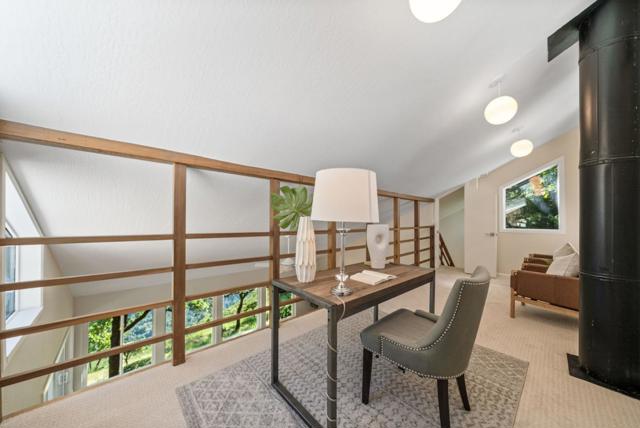 20243 Beatty Ridge Road, Los Gatos CA: https://media.crmls.org/mediaz/f5aecfc4-2a6f-42d2-9133-3cfe5f8c45d9.jpg