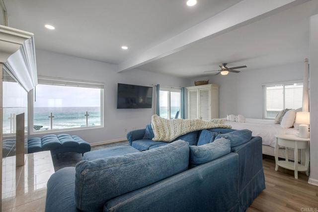1409 S Pacific Street, Oceanside CA: https://media.crmls.org/mediaz/f5af0bdc-9533-495f-affc-9671a1955bb6.jpg