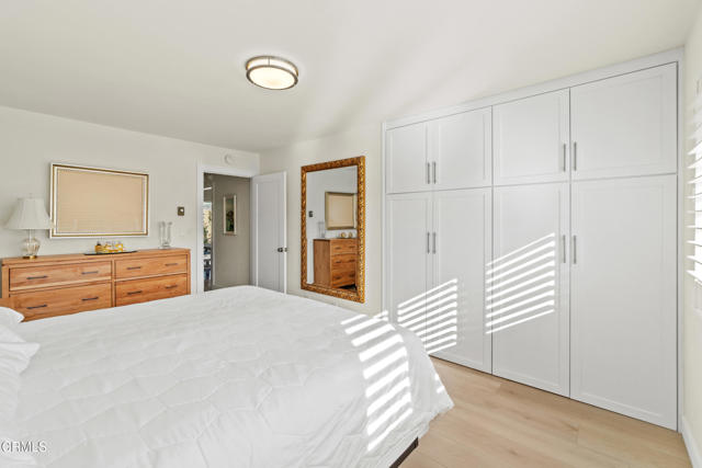 243 E Elfin Green, Port Hueneme CA: https://media.crmls.org/mediaz/f5af908a-c9cb-489f-b6de-f7ff46459a61.jpg