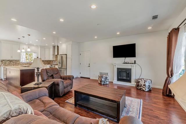 28837 Underwood Road,  CA: https://media.crmls.org/mediaz/f5afcd67-54ab-42e9-9f1a-dbc06790a1d7.jpg